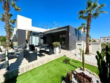 Bestaand - Townhouse / Semi-detached - Orihuela Costa - Villamartín-Las Filipinas