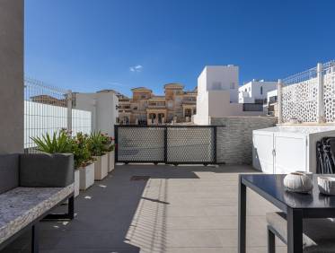 Bestaand - Townhouse / Semi-detached - Orihuela Costa - Villamartin