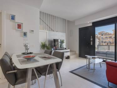 Bestaand - Townhouse / Semi-detached - Orihuela Costa - Villamartin