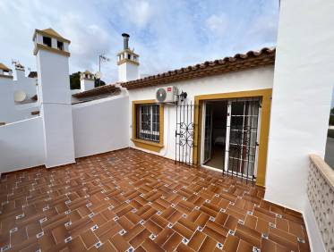 Bestaand - Townhouse / Semi-detached - Orihuela Costa - Villamartin