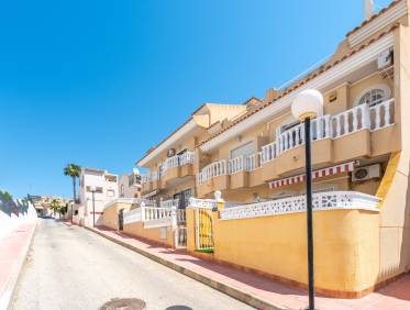 Bestaand - Townhouse / Semi-detached - Orihuela Costa - Villamartin