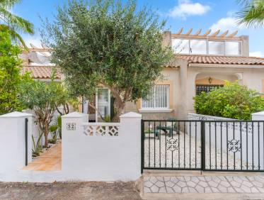 Bestaand - Townhouse / Semi-detached - Orihuela Costa - Villamartin