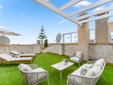 Bestaand - Townhouse / Semi-detached - Orihuela Costa - Villamartin