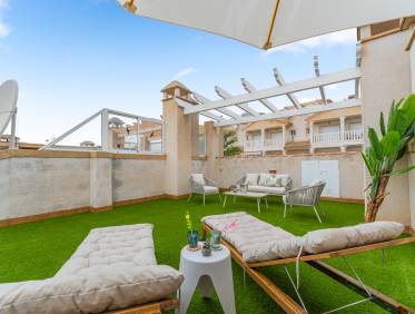 Bestaand - Townhouse / Semi-detached - Orihuela Costa - Villamartin