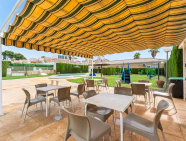 Bestaand - Townhouse / Semi-detached - Orihuela Costa - Villamartin