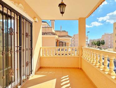 Bestaand - Townhouse / Semi-detached - Orihuela Costa - Villamartin