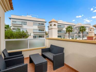 Bestaand - Townhouse / Semi-detached - Orihuela Costa - Villamartin