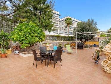 Bestaand - Townhouse / Semi-detached - Orihuela Costa - Villamartin
