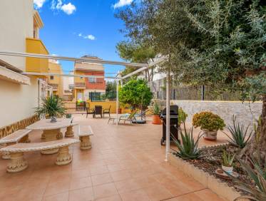 Bestaand - Townhouse / Semi-detached - Orihuela Costa - Villamartin