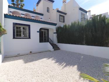 Bestaand - Townhouse / Semi-detached - Orihuela Costa - Villamartin