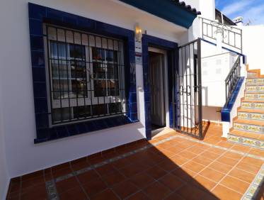 Bestaand - Townhouse / Semi-detached - Orihuela Costa - Villamartin