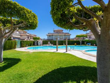Bestaand - Townhouse / Semi-detached - Orihuela Costa