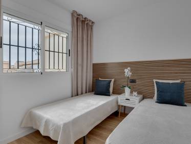 Bestaand - Townhouse / Semi-detached - Orihuela Costa