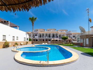 Bestaand - Townhouse / Semi-detached - Punta Prima - La Ciñuelica