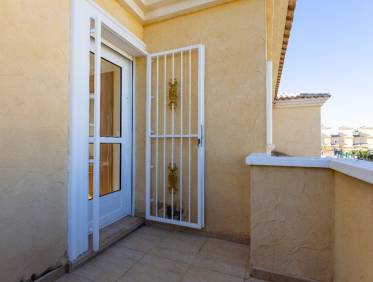 Bestaand - Townhouse / Semi-detached - Punta Prima - Mariblanca