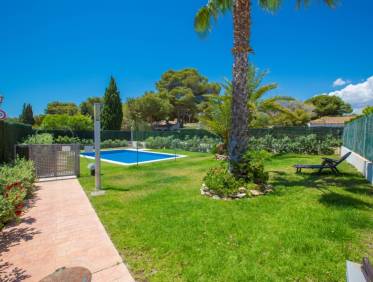 Bestaand - Townhouse / Semi-detached - Punta Prima