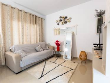 Bestaand - Townhouse / Semi-detached - Punta Prima