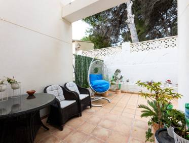 Bestaand - Townhouse / Semi-detached - Punta Prima