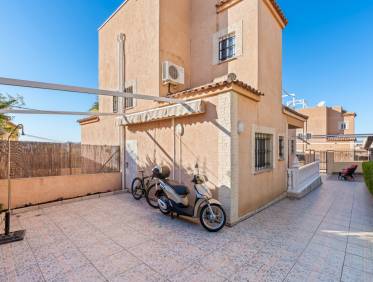 Bestaand - Townhouse / Semi-detached - San Fulgencio - Urb. La Marina