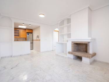 Bestaand - Townhouse / Semi-detached - San Miguel de Salinas - San Miguel