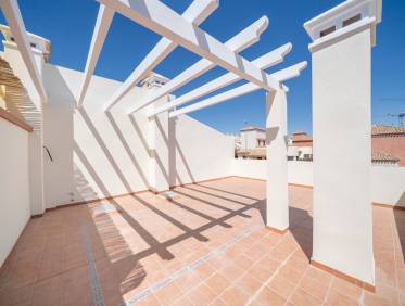 Bestaand - Townhouse / Semi-detached - San Miguel de Salinas - San Miguel