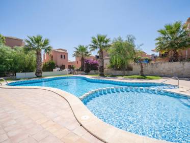 Bestaand - Townhouse / Semi-detached - San Miguel de Salinas - San Miguel