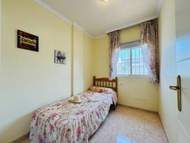 Bestaand - Townhouse / Semi-detached - Torrevieja - Aguas Nuevas