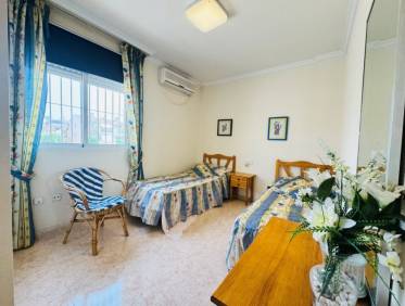 Bestaand - Townhouse / Semi-detached - Torrevieja - Aguas Nuevas