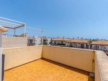 Bestaand - Townhouse / Semi-detached - Torrevieja - Aguas Nuevas