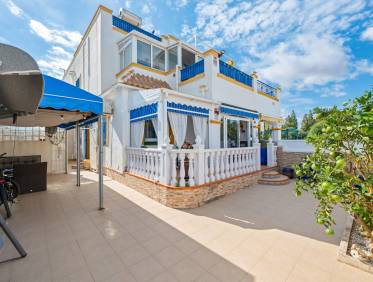 Bestaand - Townhouse / Semi-detached - Torrevieja - Habaneras