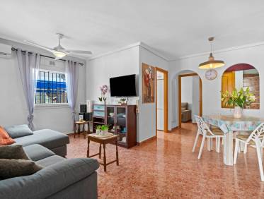 Bestaand - Townhouse / Semi-detached - Torrevieja - Habaneras