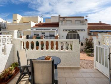 Bestaand - Townhouse / Semi-detached - Torrevieja - La Siesta