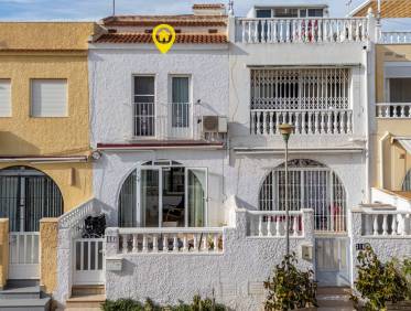 Bestaand - Townhouse / Semi-detached - Torrevieja - La Siesta