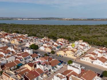 Bestaand - Townhouse / Semi-detached - Torrevieja - La Siesta