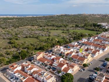 Bestaand - Townhouse / Semi-detached - Torrevieja - La Siesta