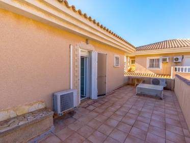 Bestaand - Townhouse / Semi-detached - Torrevieja - Los Balcones - Los Altos del Edén