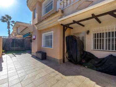 Bestaand - Townhouse / Semi-detached - Torrevieja - Los Balcones - Los Altos del Edén