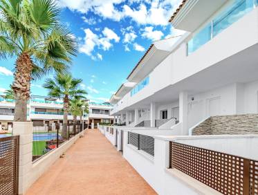Bestaand - Townhouse / Semi-detached - Torrevieja - Los Balcones