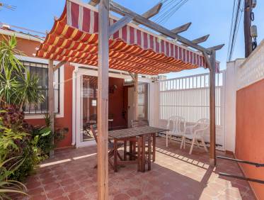 Bestaand - Townhouse / Semi-detached - Torrevieja - Torretas