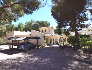 Bestaand - Villa - Algorfa - Montemar - Saint Andrews Heights