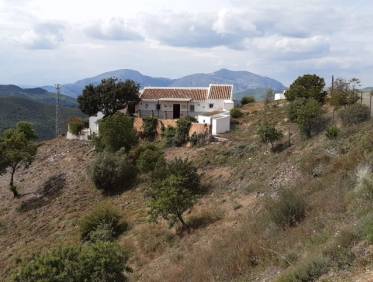 Bestaand - Villa - Almogía