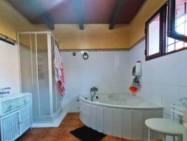 Bestaand - Villa - Almogía