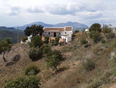 Bestaand - Villa - Almogía