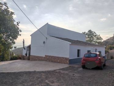 Bestaand - Villa - Álora