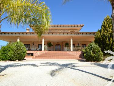 Bestaand - Villa - Benferri