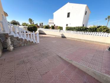Bestaand - Villa - Benijófar - Monte Azul/ El Dorado