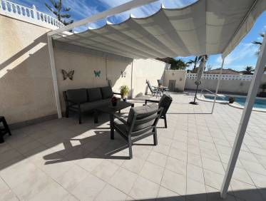 Bestaand - Villa - Benijófar - Monte Azul/ El Dorado