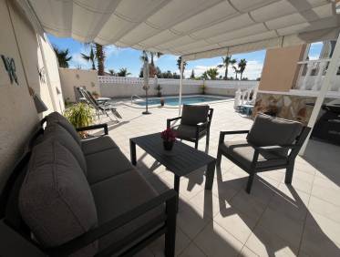 Bestaand - Villa - Benijófar - Monte Azul/ El Dorado