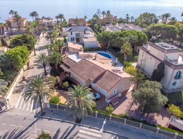 Bestaand - Villa - Cabo Roig - MUY CERCA DE LA PLAYA