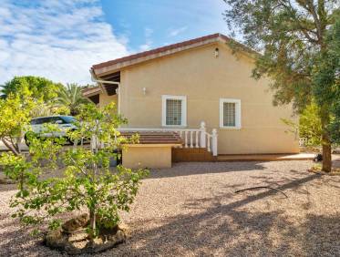 Bestaand - Villa - Cabo Roig - MUY CERCA DE LA PLAYA